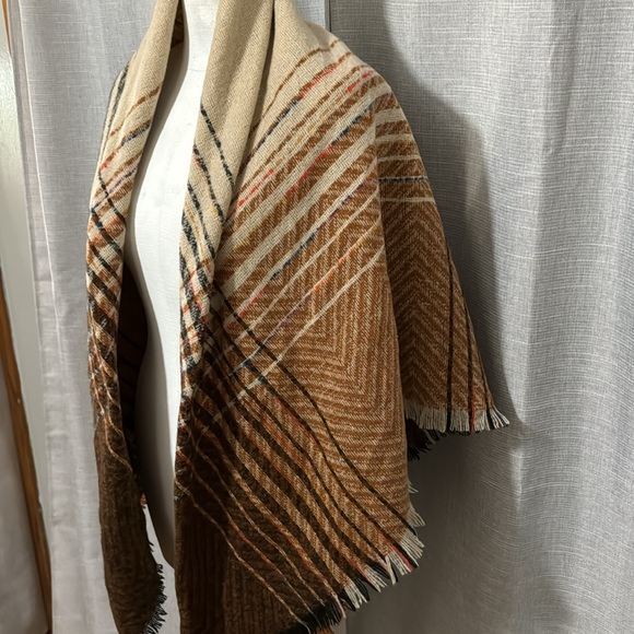 Quagga brand Large 52x52 Blanket Style Scarf/Wrap-Browns/Beige/Black-Polyester - Picture 7 of 16